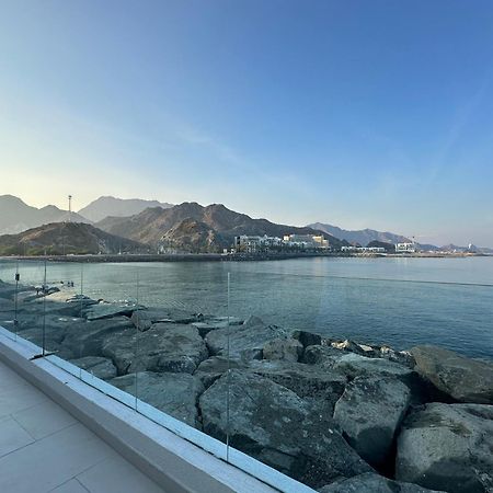 Al Dana Sea View Villa Füceyre Dış mekan fotoğraf